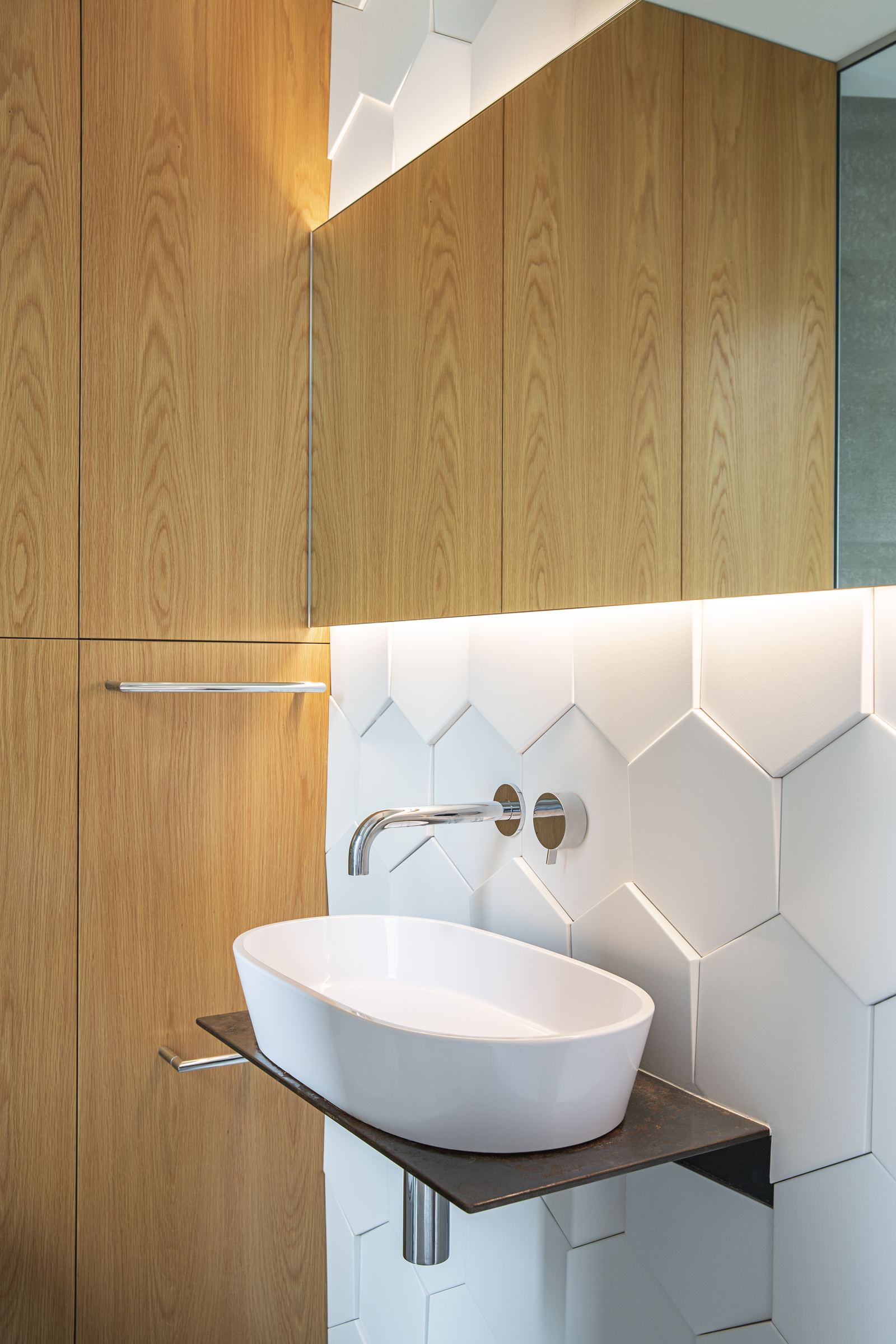 Walnut Ave, Strowan – Christchurch house with concrete walls and colourful interiors by AW Architects – image 10