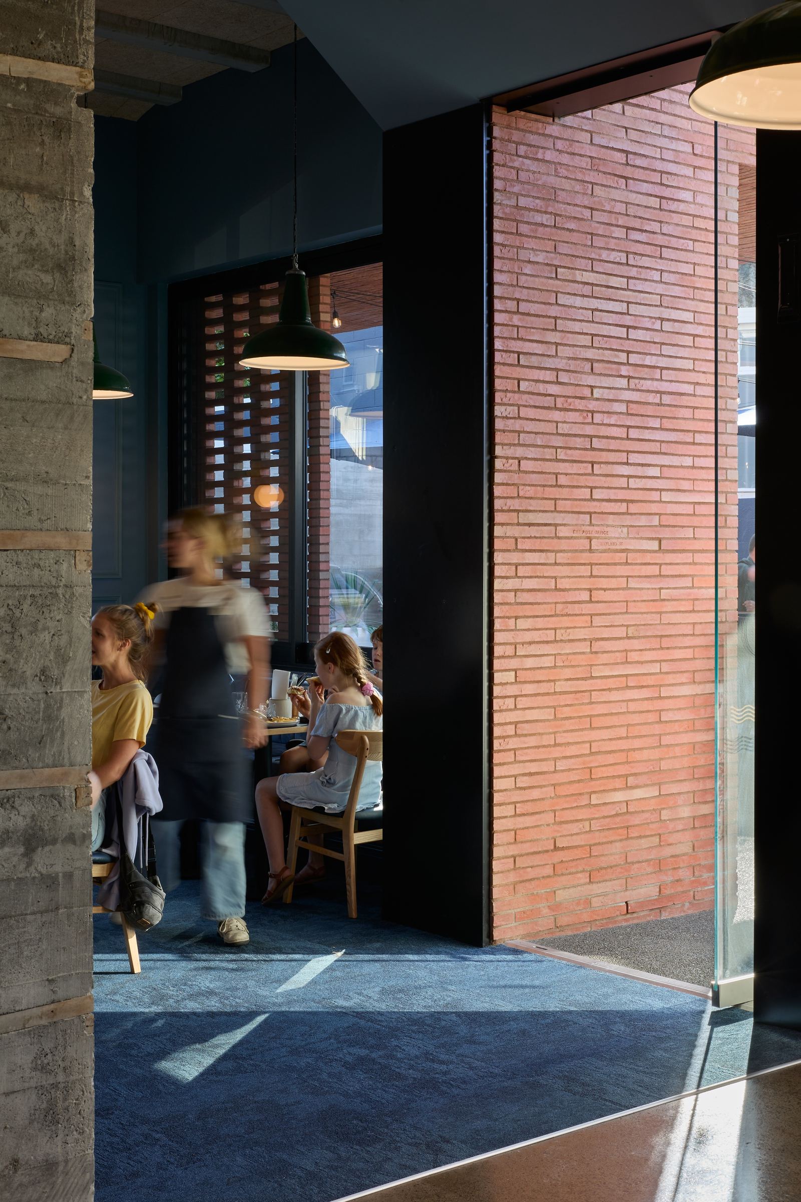 Sumner Post Office – 1938 heritage building revitalised as a hospitality venue by AW Architects – image 7