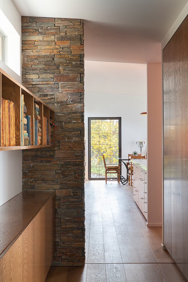 Kingfisher Point, Akaroa – angular cedar and Cor-Ten home on Banks Peninsula by AW Architects – image 9