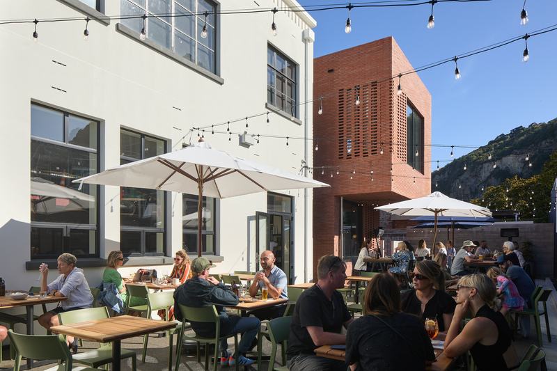 Sumner Post Office – 1938 heritage building revitalised as a hospitality venue by AW Architects – image 3